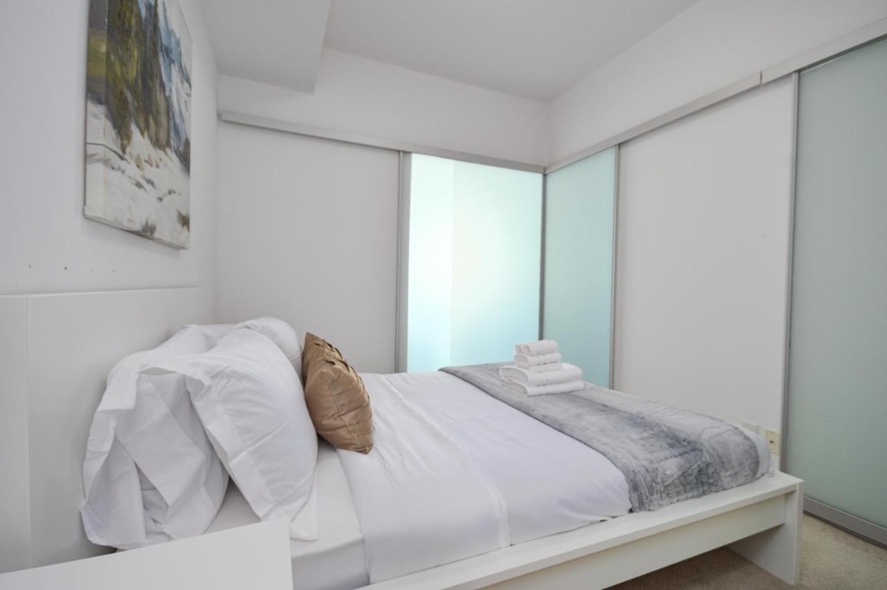Downtown Toronto Condo Near Cn Tower, Mtcc, Rogers Center , Union Station Esterno foto