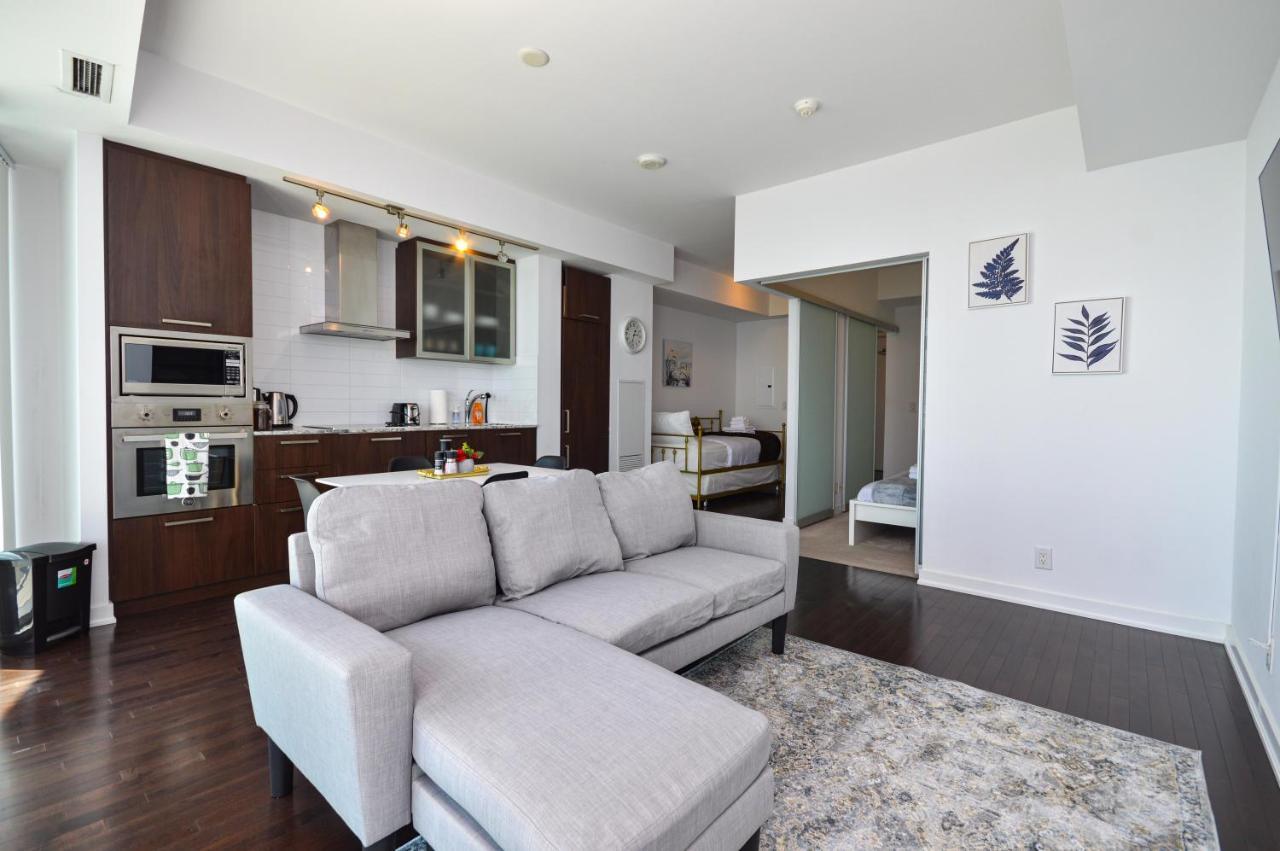 Downtown Toronto Condo Near Cn Tower, Mtcc, Rogers Center , Union Station Esterno foto
