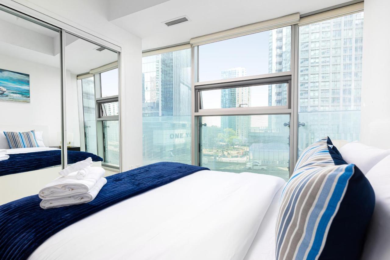 Downtown Toronto Condo Near Cn Tower, Mtcc, Rogers Center , Union Station Esterno foto